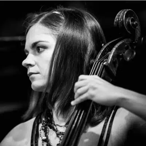 Portrait Antonina Zharava